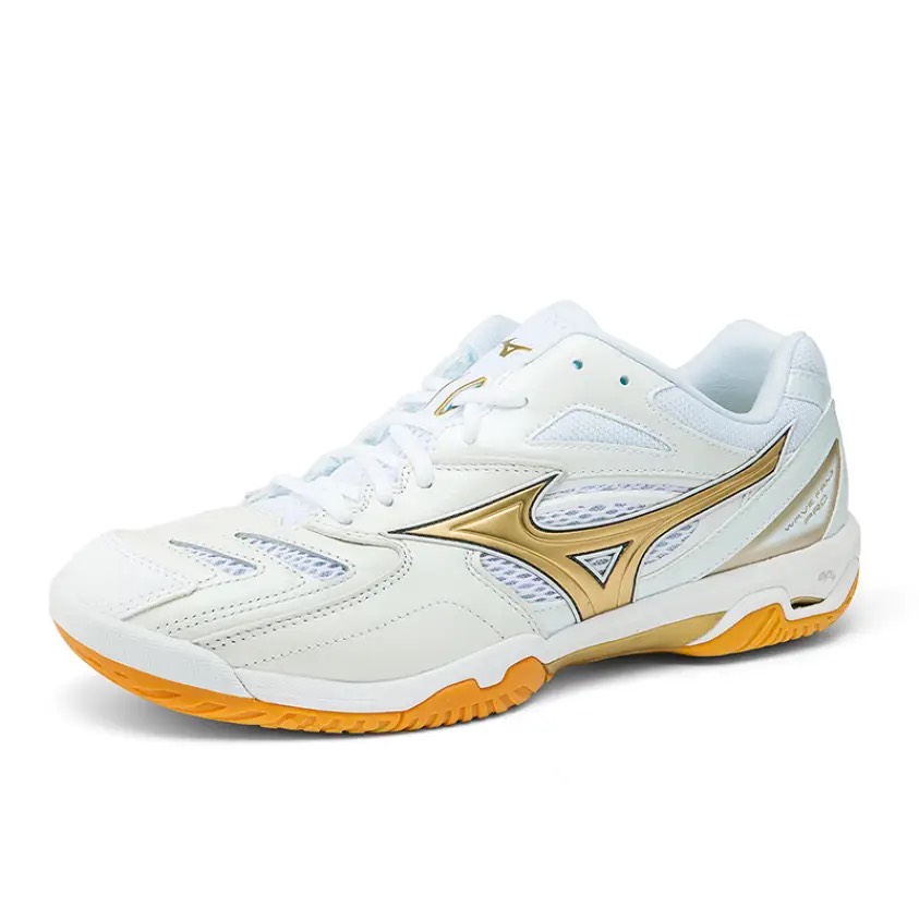 Giày cầu lông Mizuno Wave Fang Pro 71GA210050 mẫu mới màu trắng gold, đế kếp chống lật cổ chân-tặng tất thể thao bendu