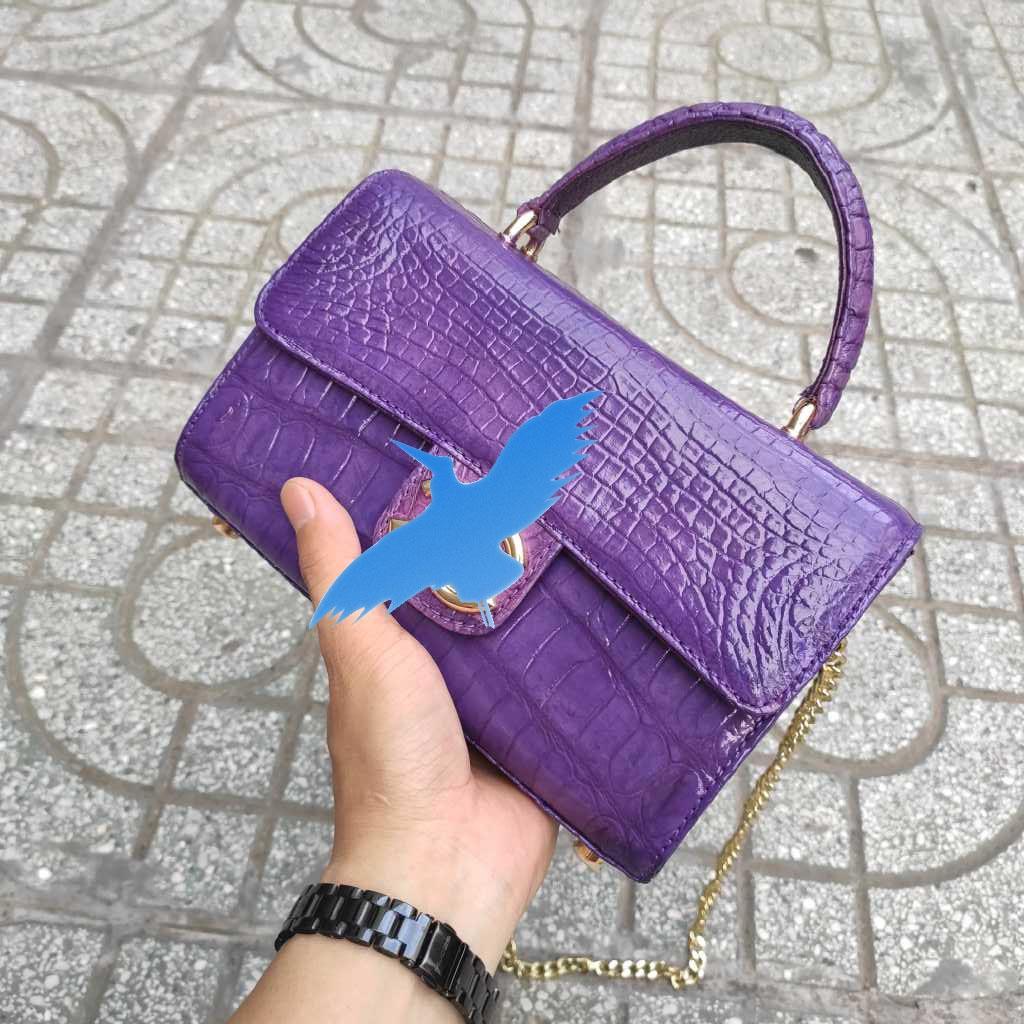 Túi dự tiệc Cá sấu màu tím chung tình. Xách tay hoặc đeo đều rất đẹp!