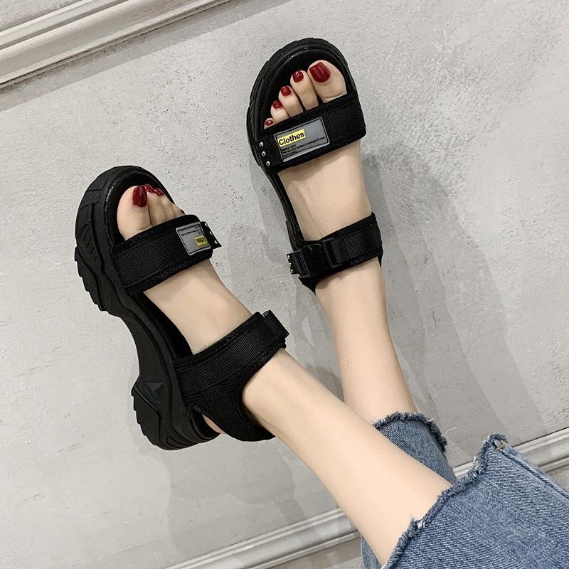 Giày Sandal Nữ MWC Đế Cao Quai Ngang Khóa Bấm Màu Đen Kem NUSD- 2777
