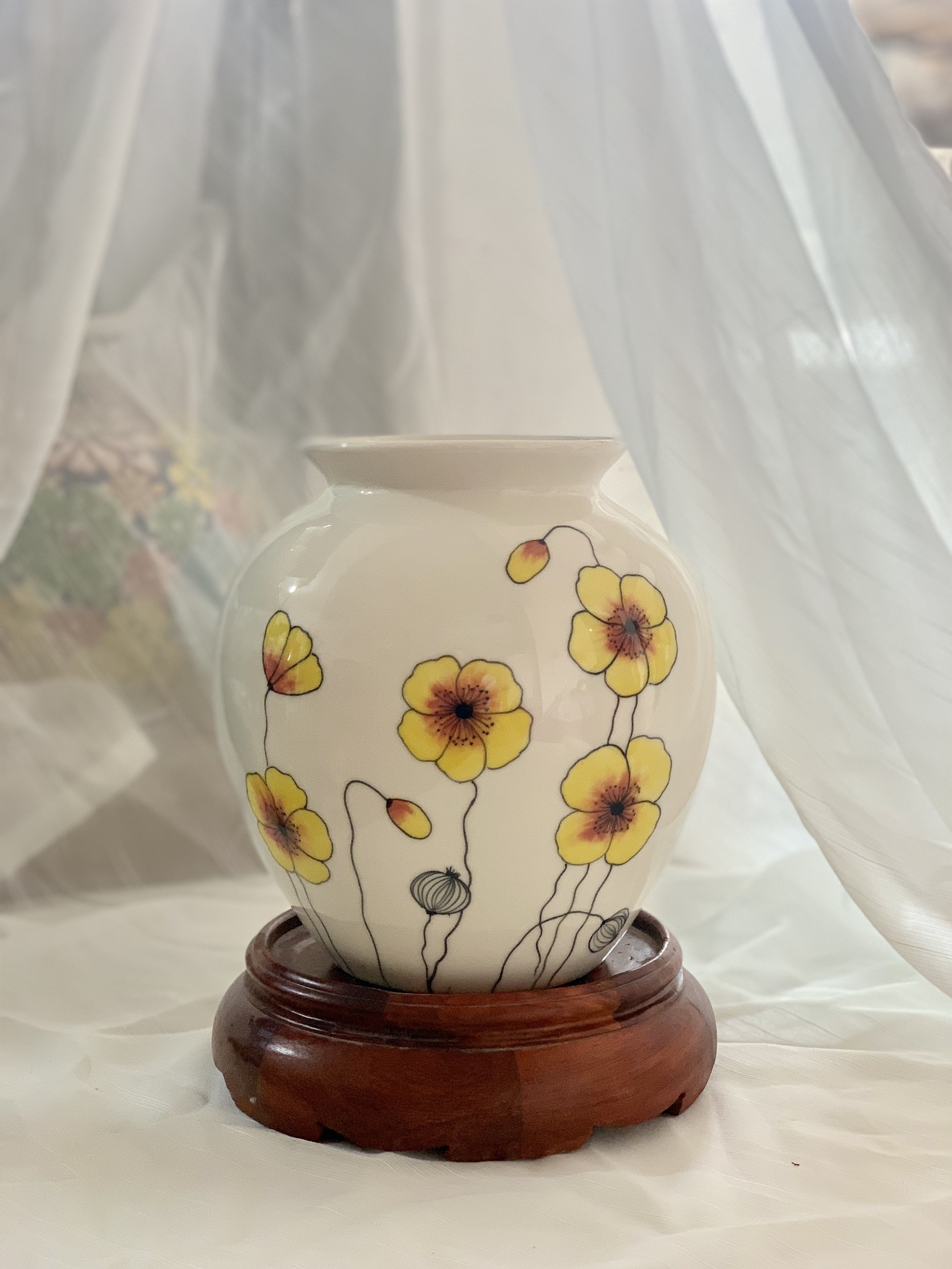 LỌ HOA VẼ BĂNG MAI HÀNG VẼ KỸ THỦ CÔNG CAO TỪ 20 Đến24CM.
