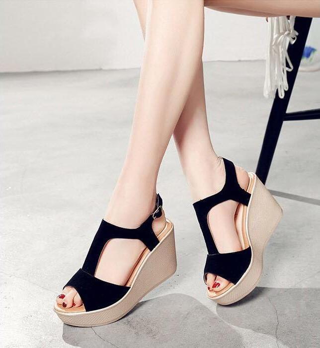 Giày Sandal Đế Xuồng Quai Bản nối T