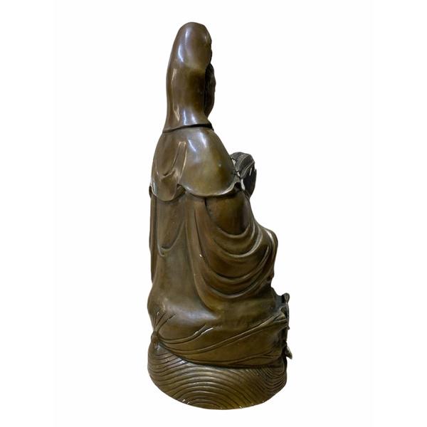 Tượng mẹ Quan Âm bằng đồng