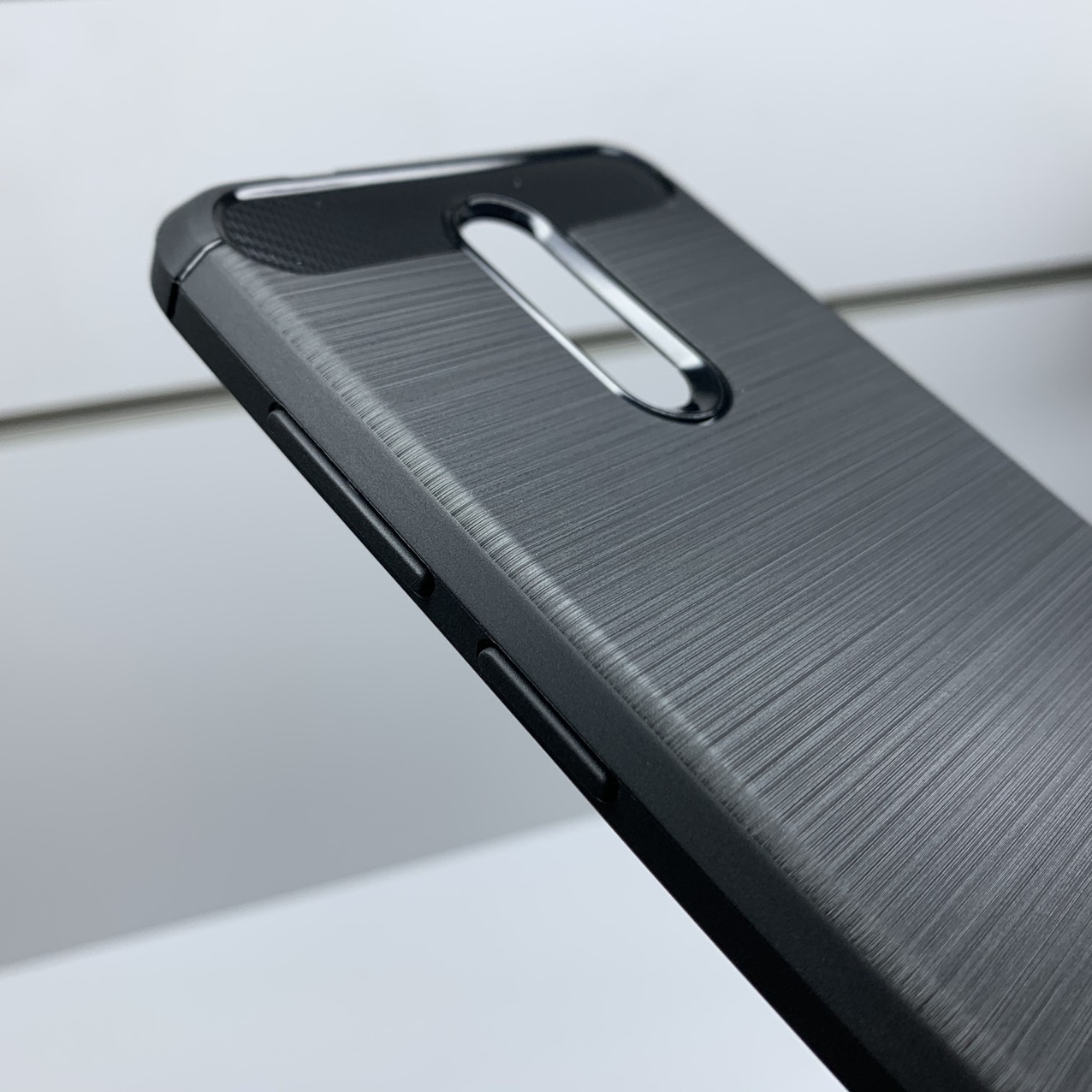 Ốp lưng cho Nokia 3.2 Likgus Armor - Hàng chính hãng