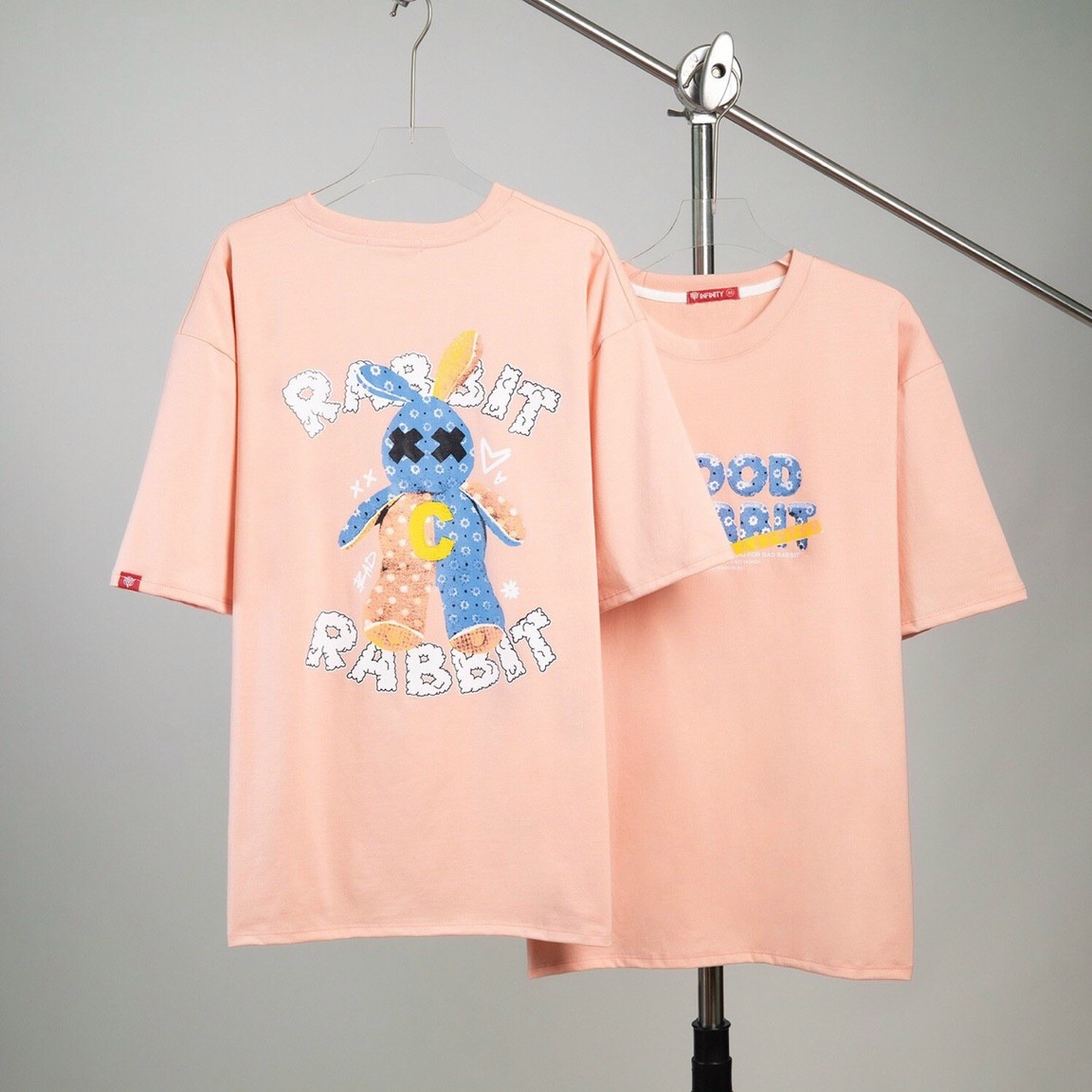 Áo Phông Nam Nữ Form Rộng Tay Lỡ Vải Chất Cotton Mịn Mát Kita Unisex - Mẫu GOOD RABBIT