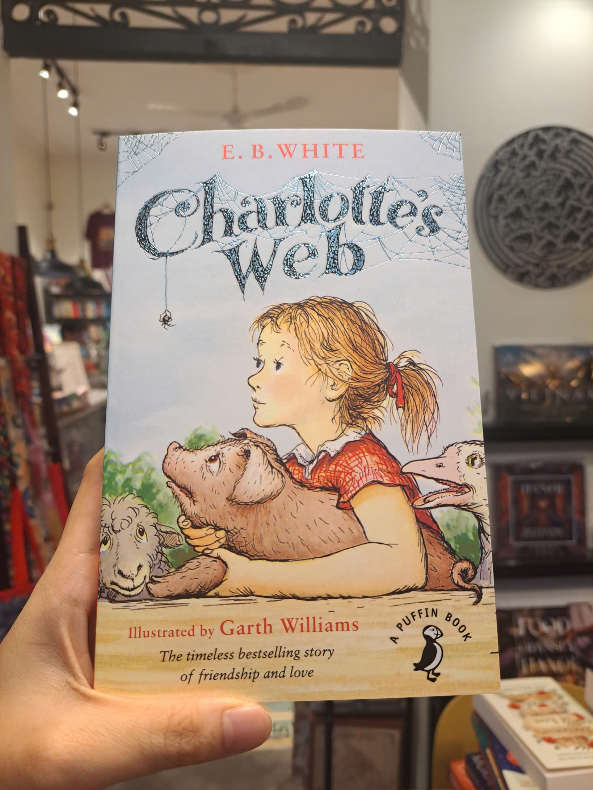 Sách - Charlotte's Web by E.B. White | Classics / Childrens Novel / Văn học Thiếu nhi Tiếng Anh