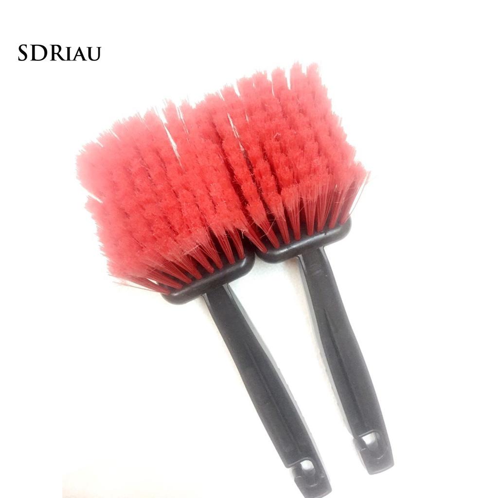 Bàn Chải Vệ Sinh Thảm Bằng Nhựa Cán Dài Tiện Dụng