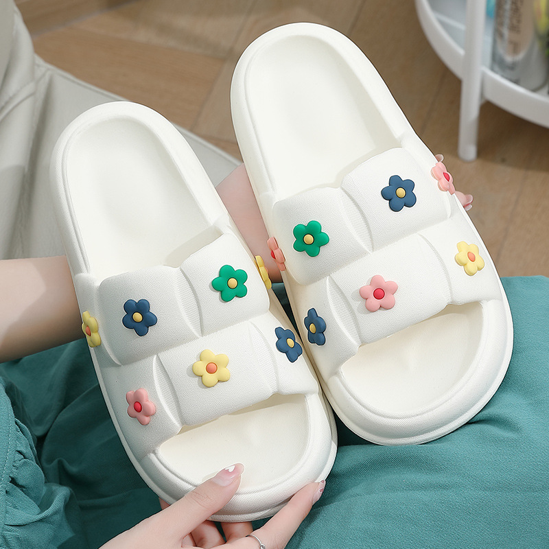 Dép nữ quai ngang đế bánh mì Chao gắn họa tiết hoa nhiều màu đế siêu nhẹ