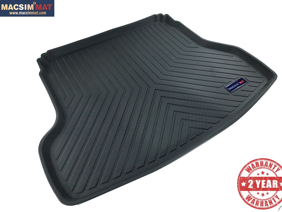 Thảm lót cốp xe ô tô Kia K3 2017-đến nay nhãn hiệu Macsim chất liệu TPV màu đen.