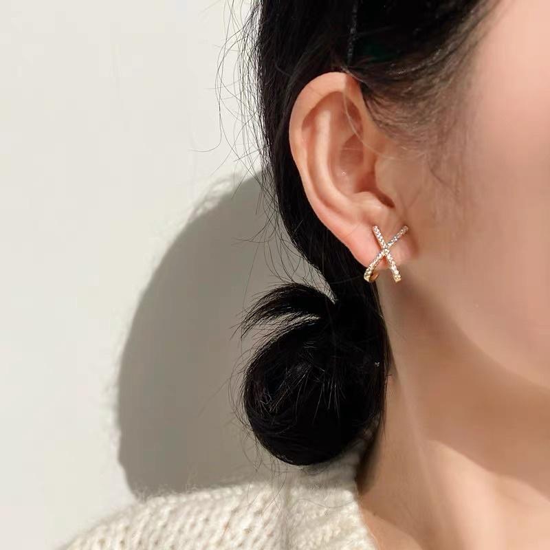 Bông Tai Khuyên Tai Nữ Hàn Quốc Thiết Kế Đi Làm Công Sở Chơi Dự Tiệc Ring House Chữ X Đính Đá
