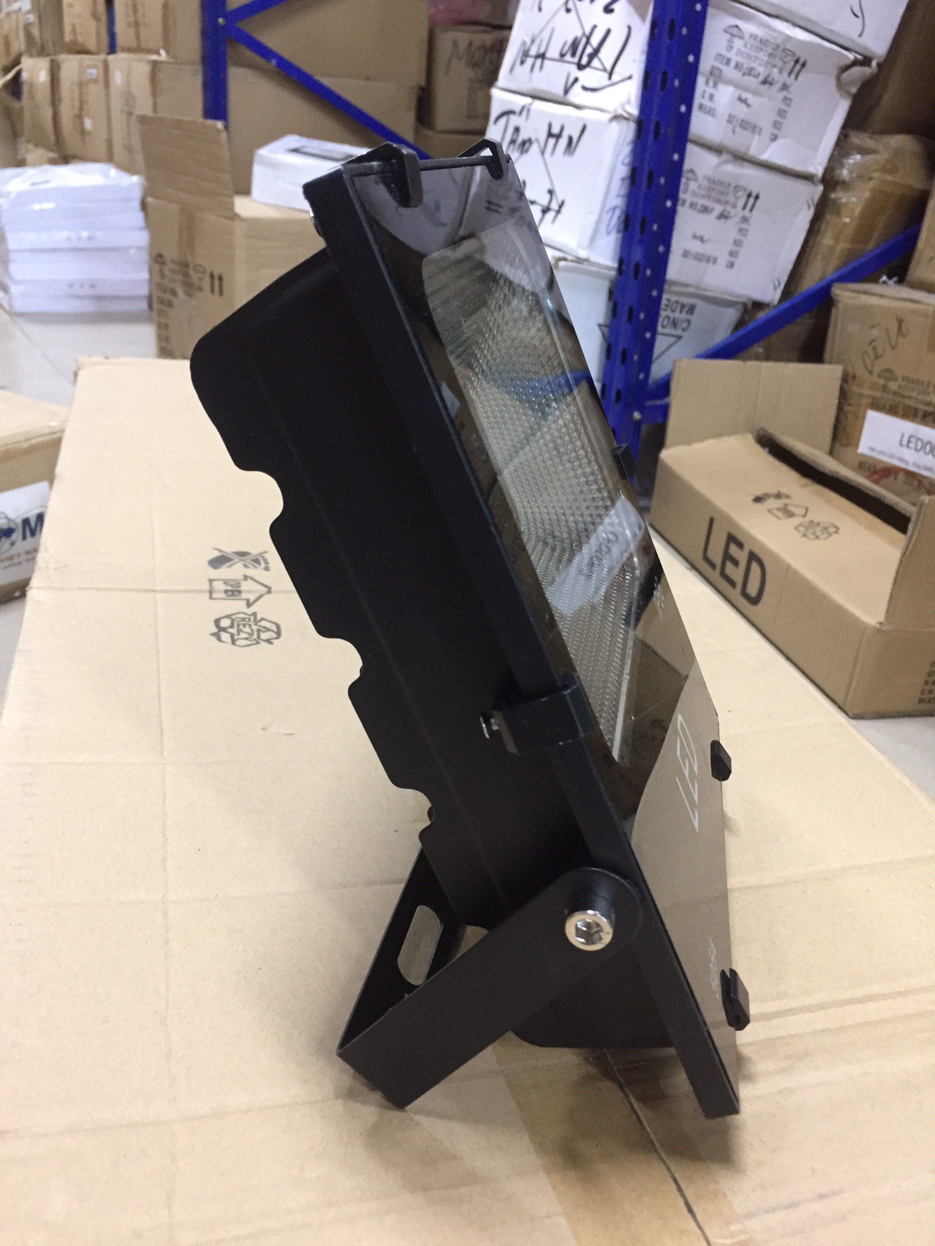 Đèn pha led 50w 5054 ánh sáng vàng siêu sáng