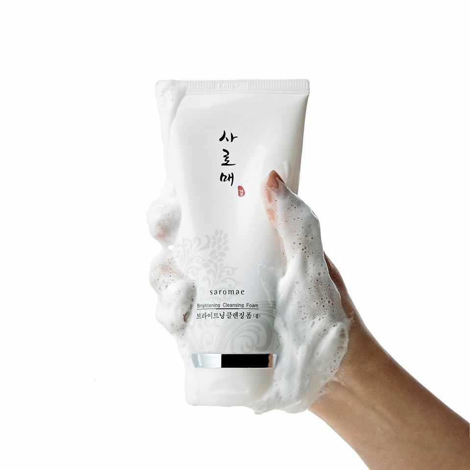 Sữa Rửa Mặt Làm Sáng Da SAROMAE BRIGHTENING CLEANSING FOAM