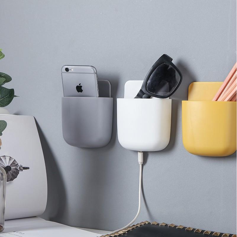 Dán Tường Để Sạc Điện Thoại,Điều Khiển Remote Tv, Điều Hòa Dán Tường Bàn Làm Việc Siêu Dính - Loại Tốt