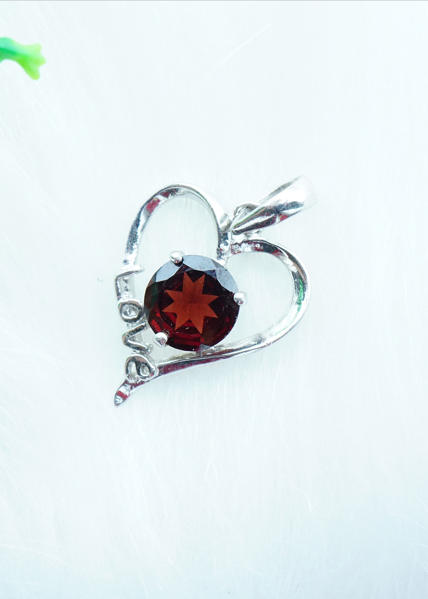 Mặt dây chuyền bạc 925 đính đá Garnet ngọc hồng lựu tự nhiên kiểu tim MDG8