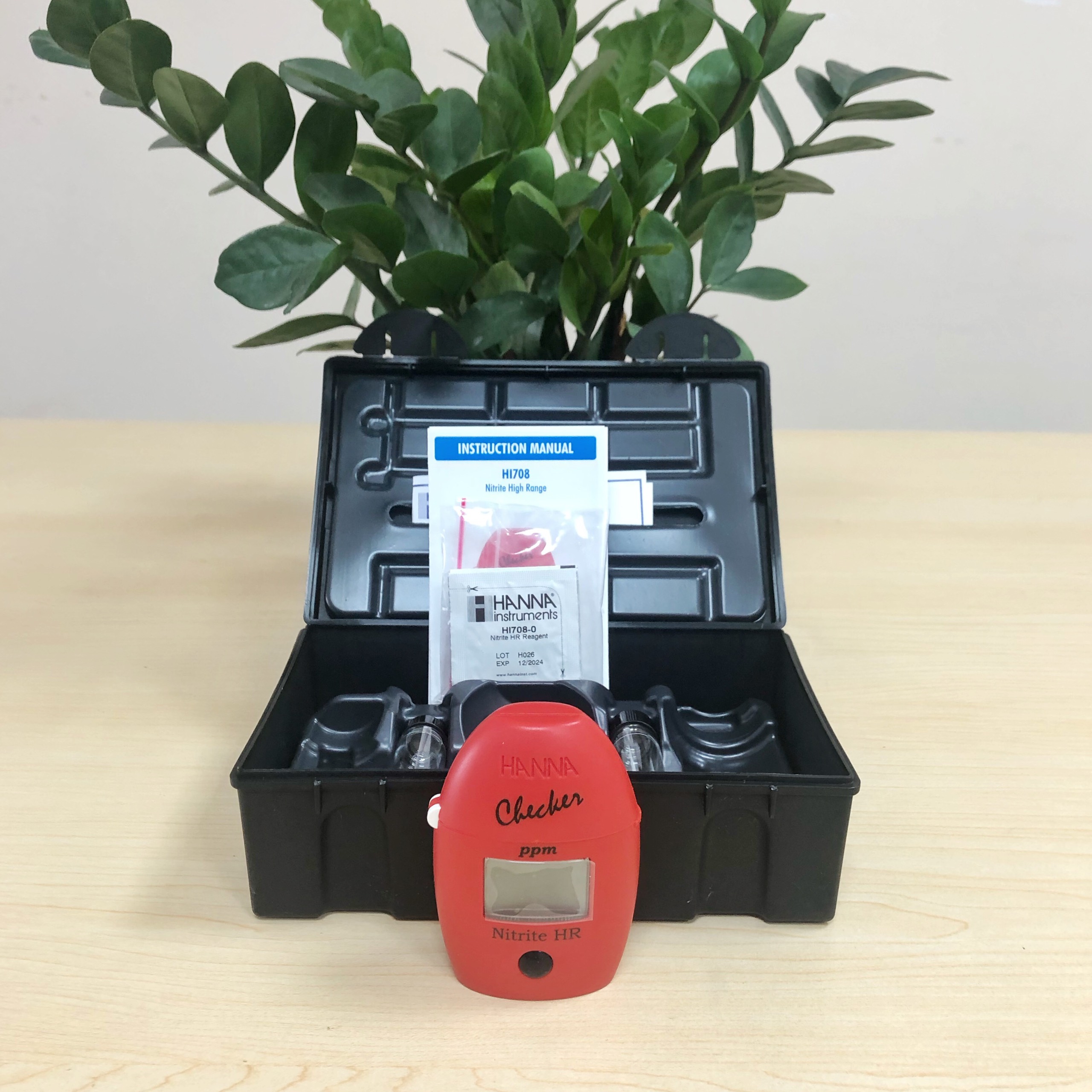 Máy đo Nitrit HANNA thang cao trong nước ngọt HI708 - Hàng chính hãng