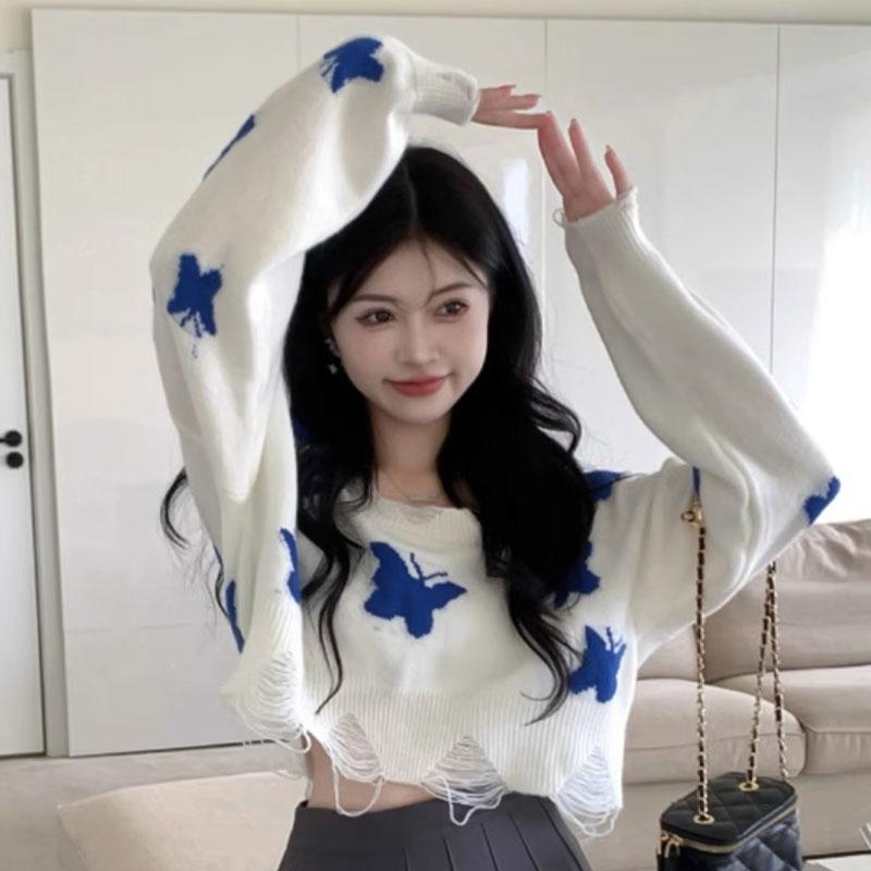 Áo len nữ Montoghi dệt kim kiểu RÁCH NHÍ croptop IN HÌNH BƯỚM phong cách cá tính
