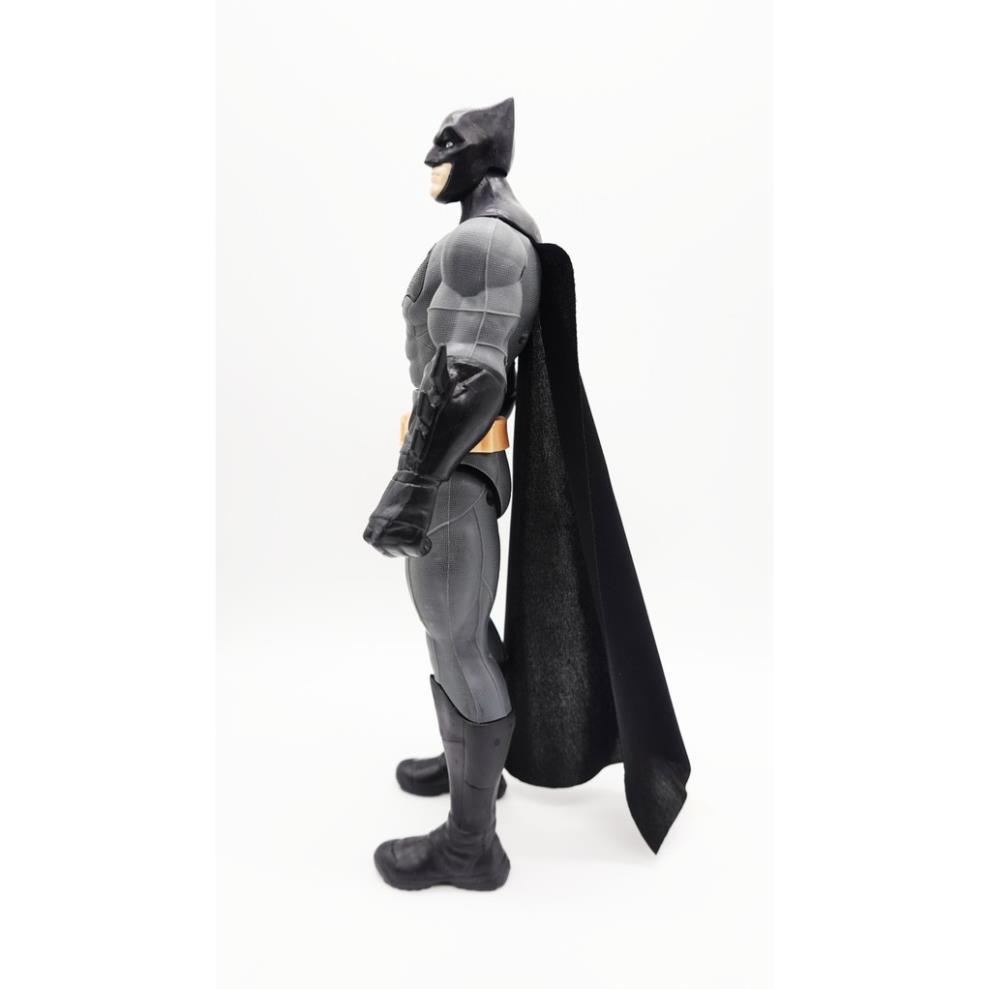 Mô Hình Batman siêu anh hùng Người Dơi Cao 30cm, Có Khớp xoay chuyển động, Có đén LED, Nhựa Đặc.