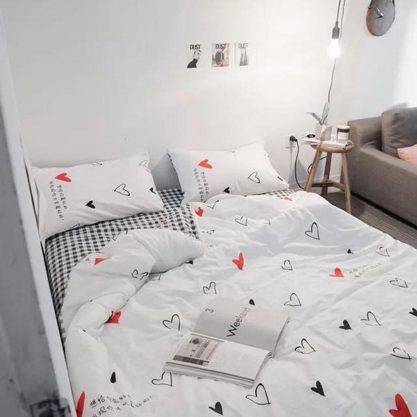 Bộ Chăn Ga Cao Cấp 4 Món Họa Tiết Tim - Trắng