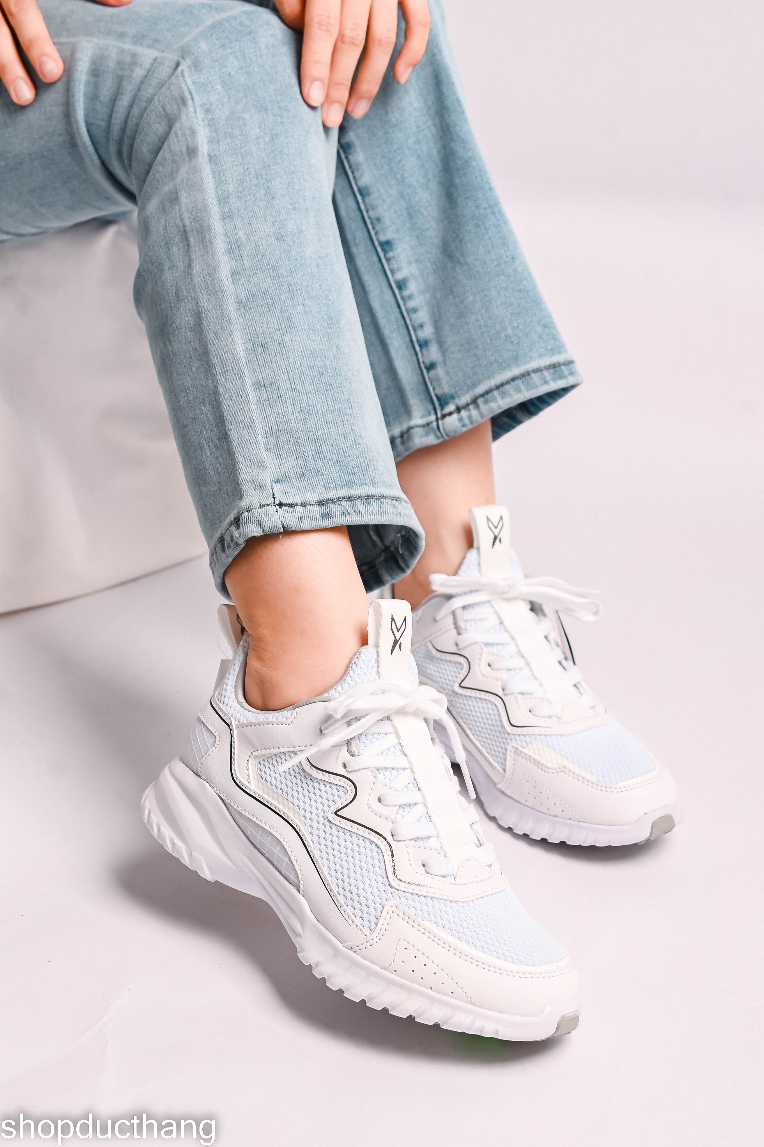 Giày Thể Thao Nữ Biti's Hunter X Wavy Collection