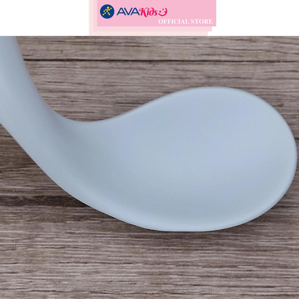 Bộ 2 muỗng Inochi tập ăn Amori - màu ngẫu nhiên