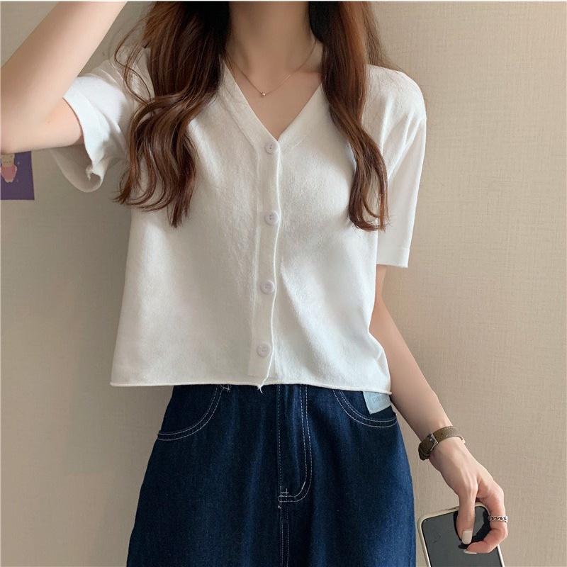 Áo croptop cổ tim cài cúc tay ngắn form rộng chất 4 chiều 100% cotton cực đẹp Kanimi - AN07