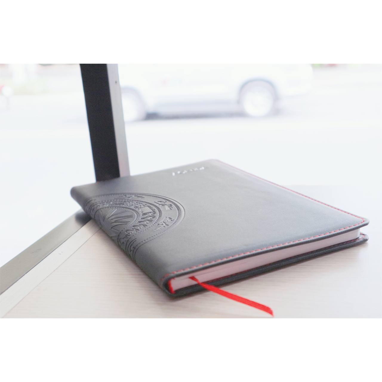 Combo Bí Quyết Kiểm Soát Cơn Giận + Sổ Agenda Màu Đen - Vanlangbooks