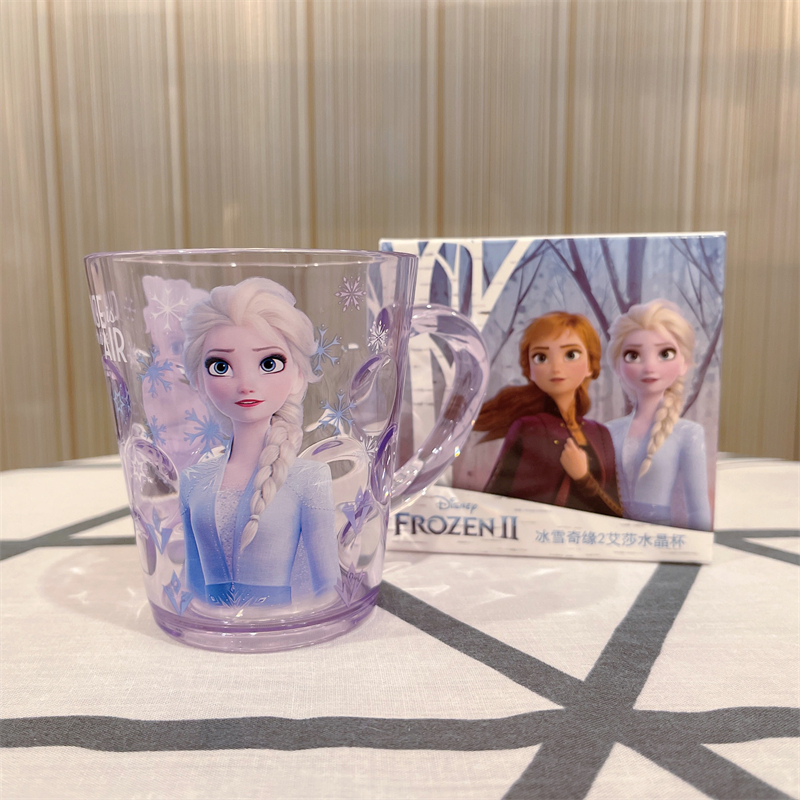Ly nhựa pha lê trong suốt Disney có quai cầm tay hình Elsa và Anna Frozen 2 cho trẻ em