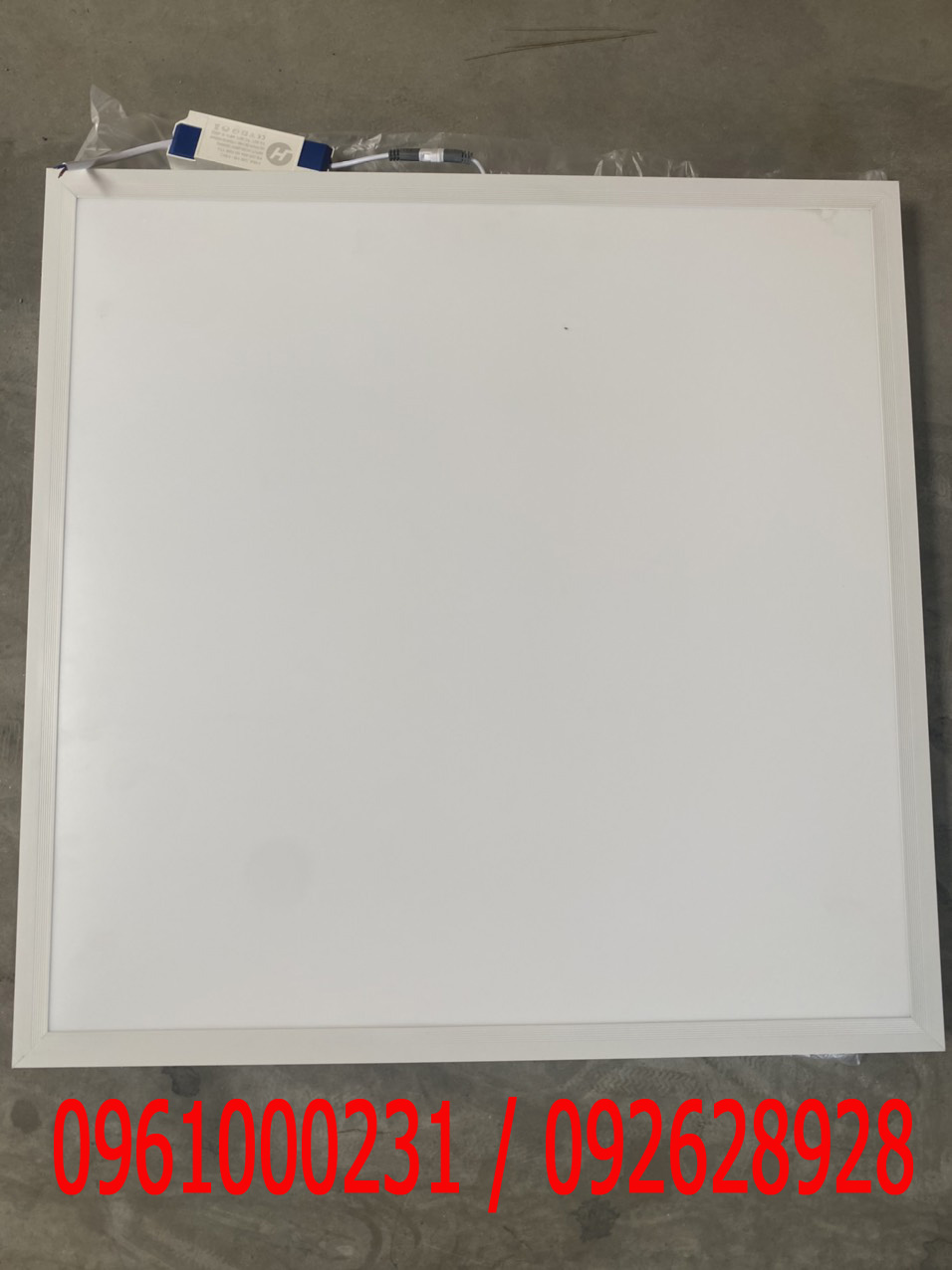 Đèn LED Panel 600x600 trần thả 42w