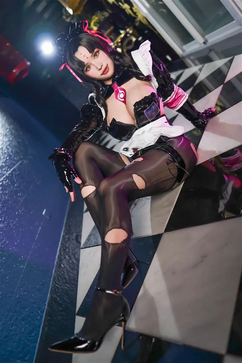 hình cosplay chapter 370 7