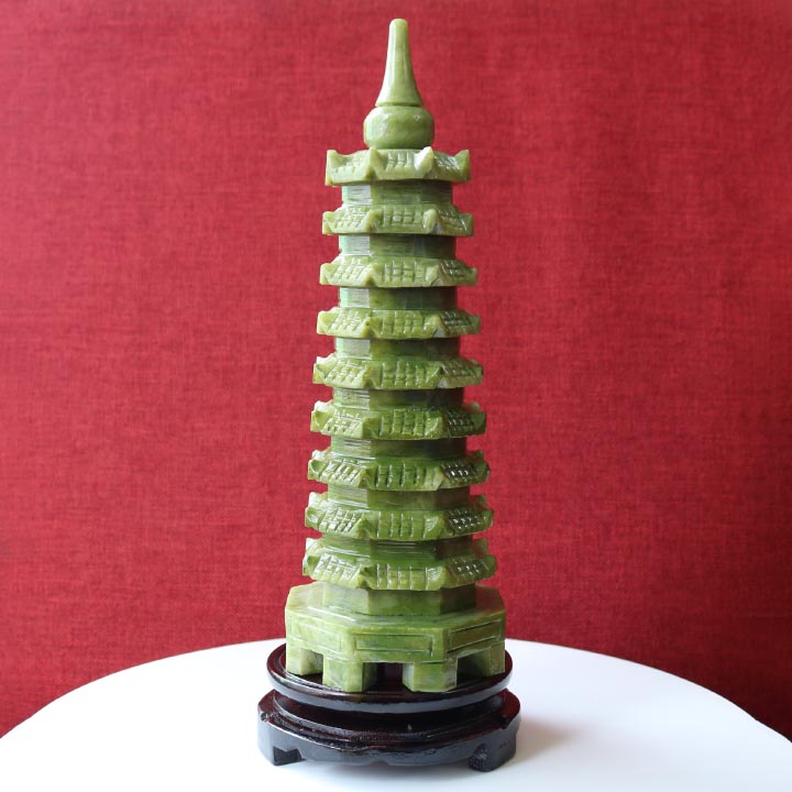Tháp văn xương đá tự nhiên tạc tay phong thuỷ size lớn | Kèm đế gỗ như hình