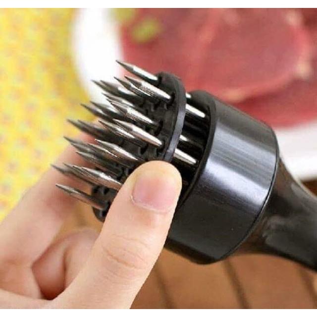 Dụng cụ xiên bì làm giòn