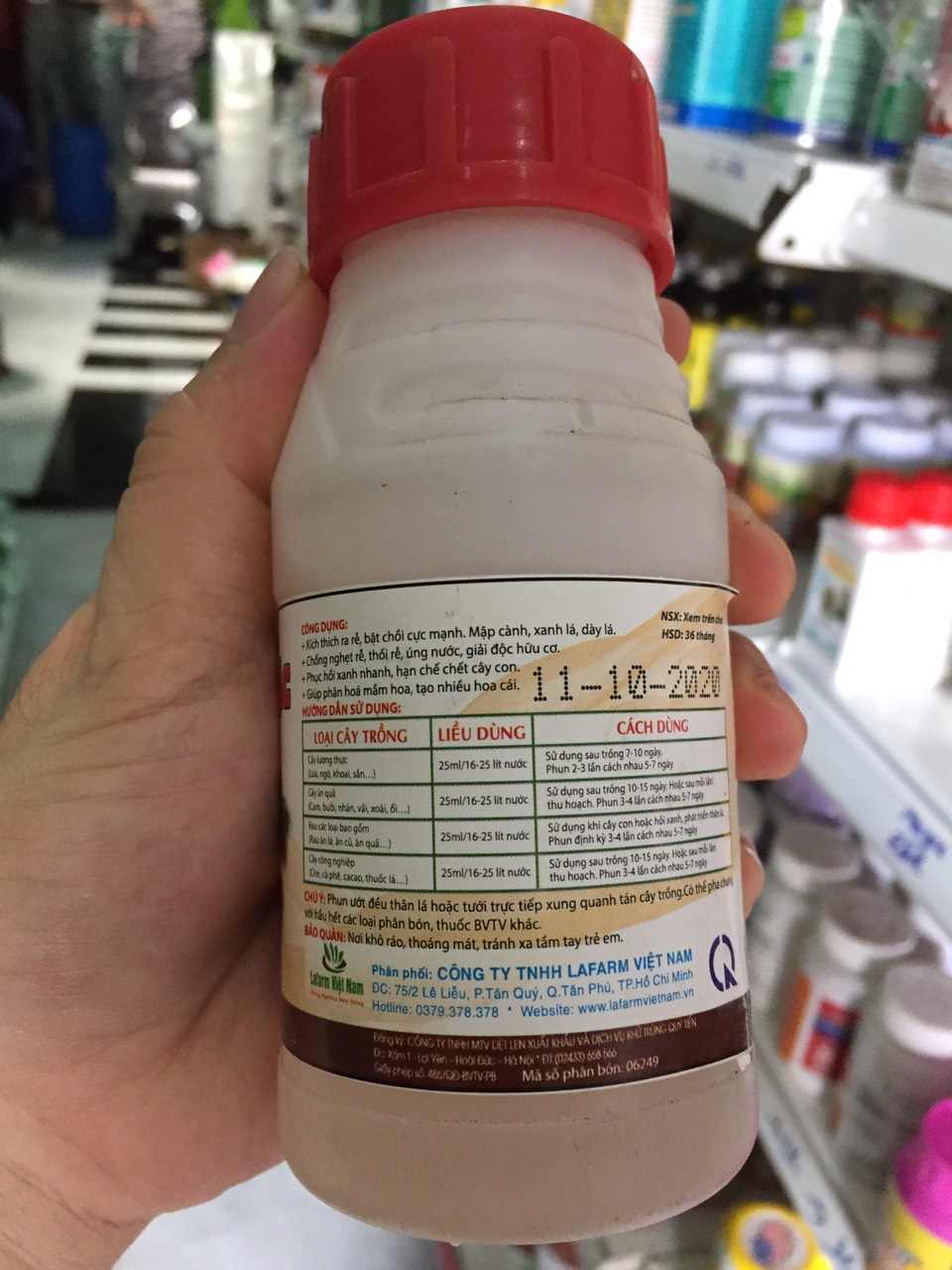 Phân bón lá Siêu lân đỏ đậm đặc QT04 - 250ml