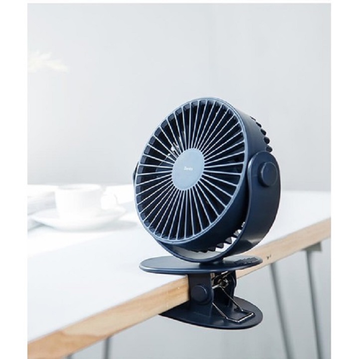 Quạt Tích Điện Mini Kẹp Bàn Cực Mát Xoay 720 Độ Chắc Chắn Tiện Lợi