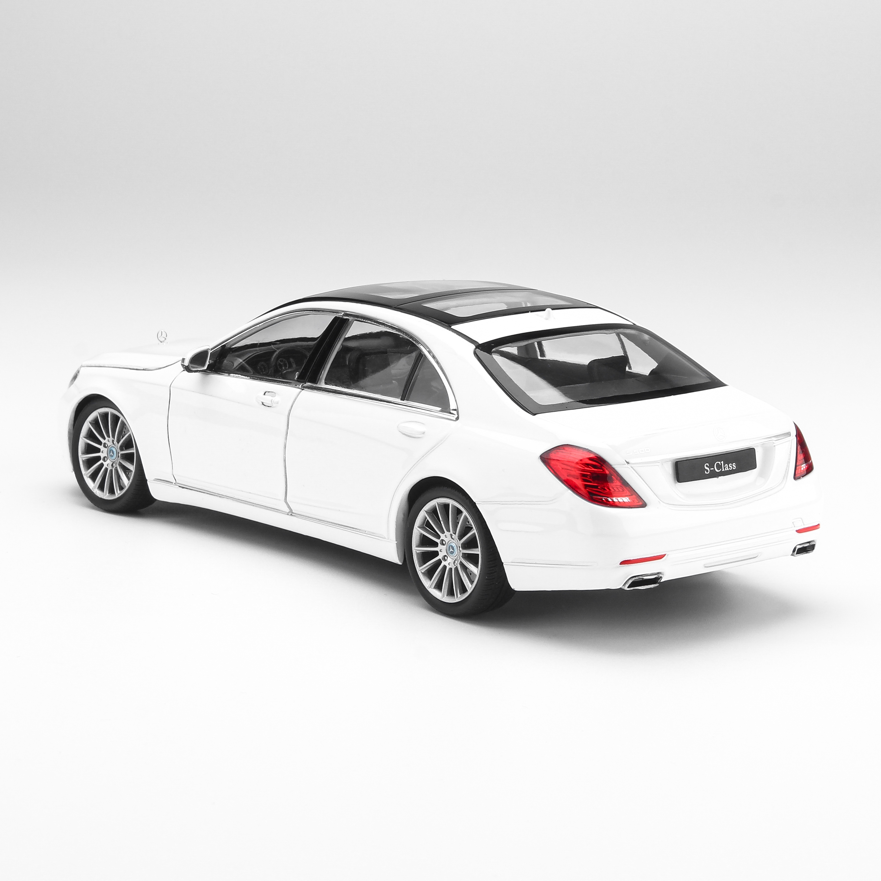 Mô hình xe Mercedes-Benz S500 1:24 Welly - 24051W