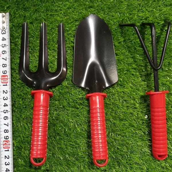 Bộ dụng cụ làm vườn nhỏ gọn rất tiện ích