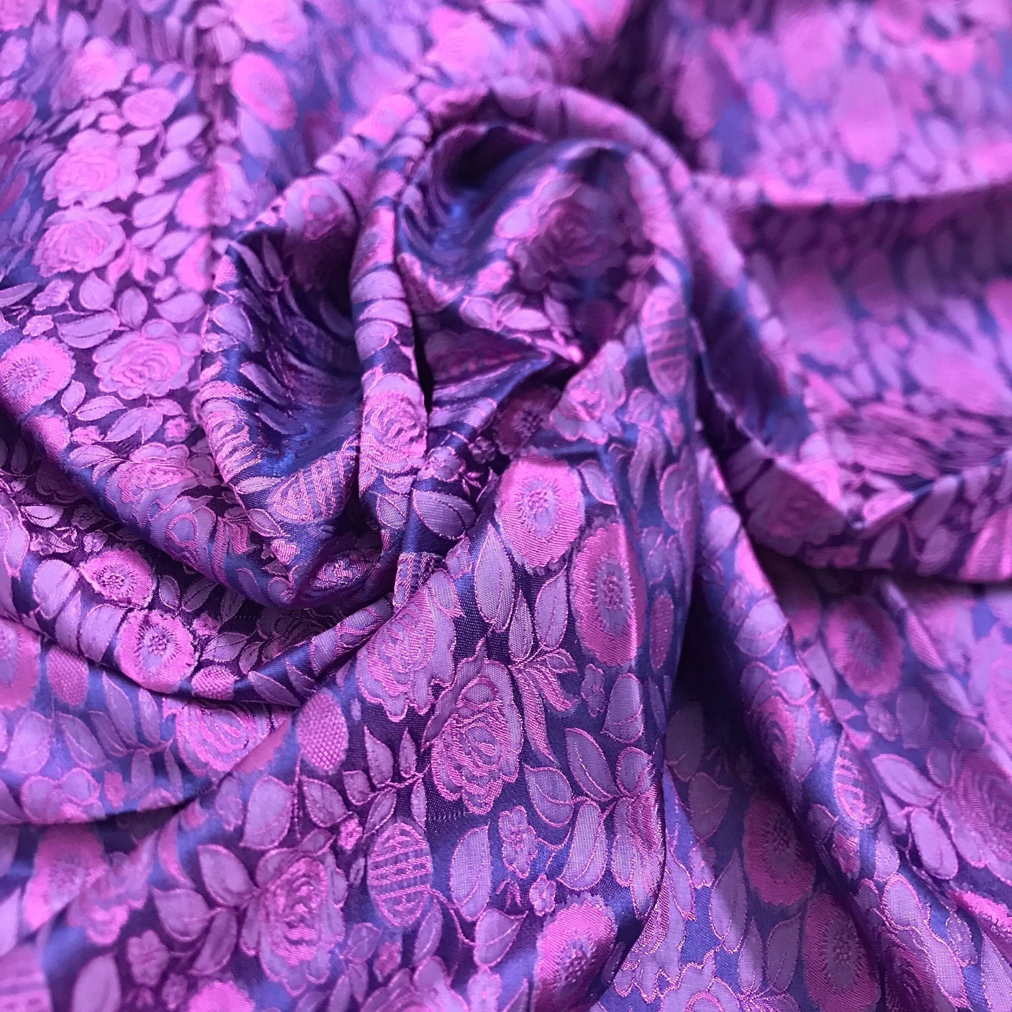Vải Lụa Tơ Tằm hồng thọ màu tím, mềm#mượt#mịn, dệt thủ công, khổ vải 90cm
