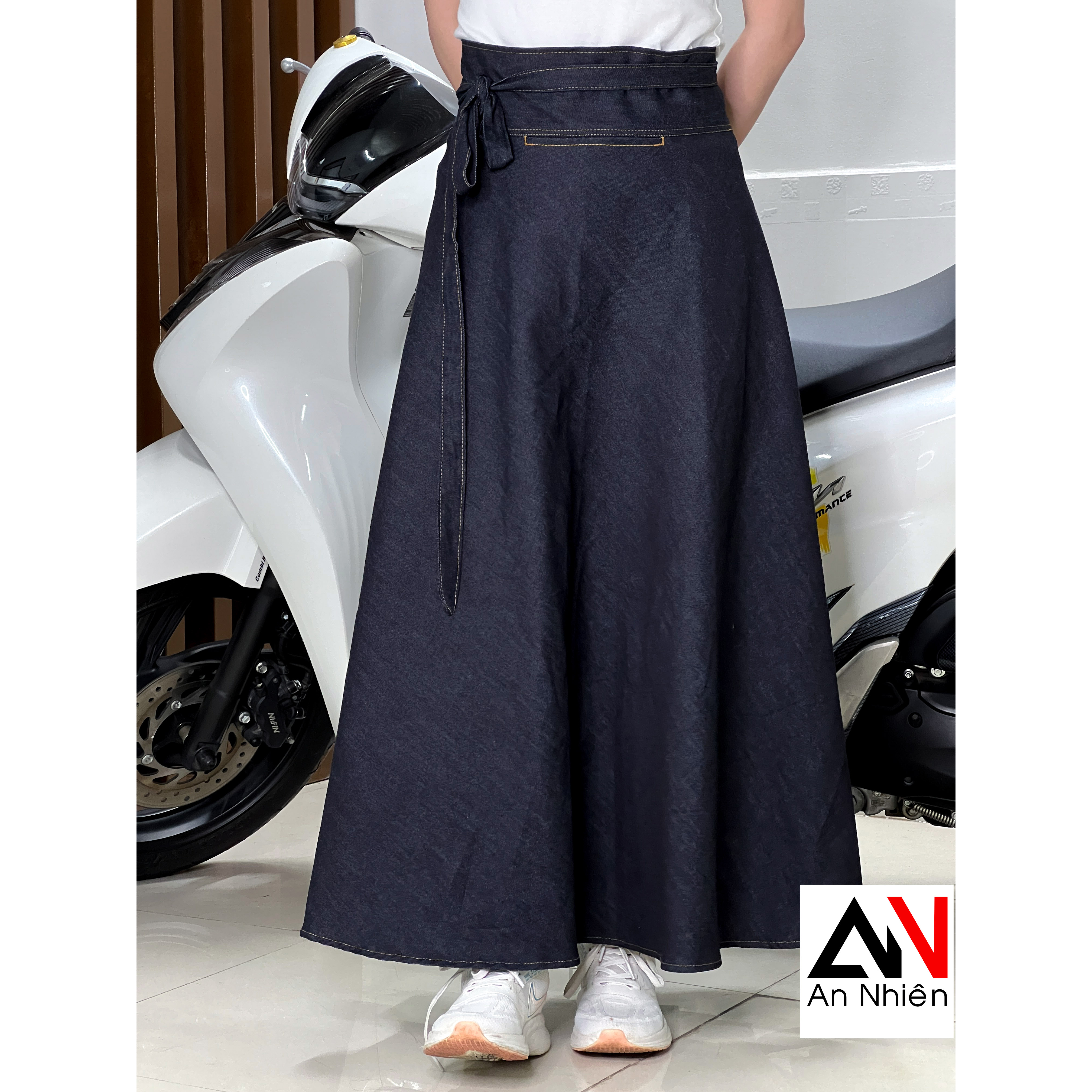 váy chống nắng cột dây chất liệu jean free size eo dưới 100cm