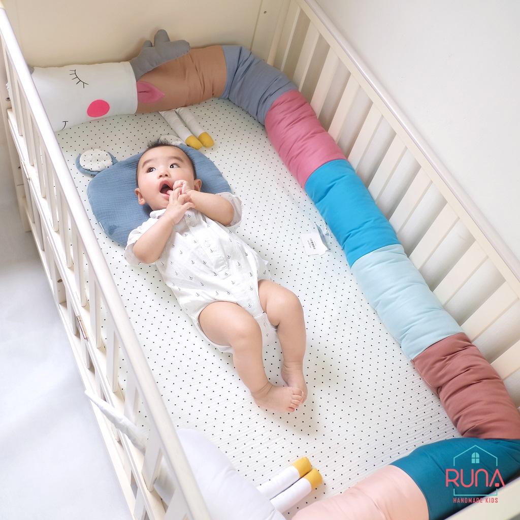 Quây cũi dài hình con thú cho bé RUNA KIDS chất liệu Cotton Hàn 100% cao cấp, bảo vệ an toàn giấc ngủ cho bé