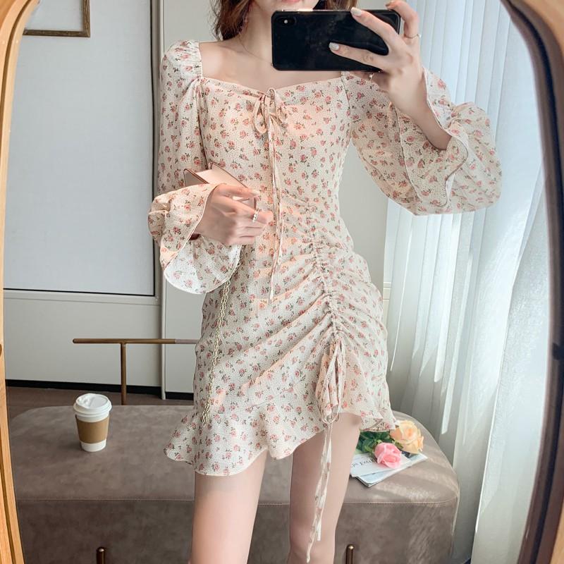 Váy hoa nhí DÀI TAY BÈO ĐUÔI CÁ
