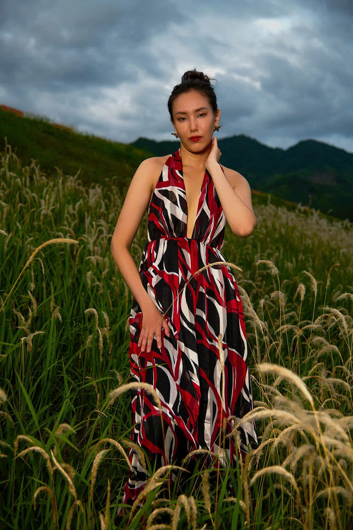 Đầm Maxi Dạ Yến, Đầm Maxi Cổ Yếm Hở Lưng DRE266 thời trang thiết kế Hity