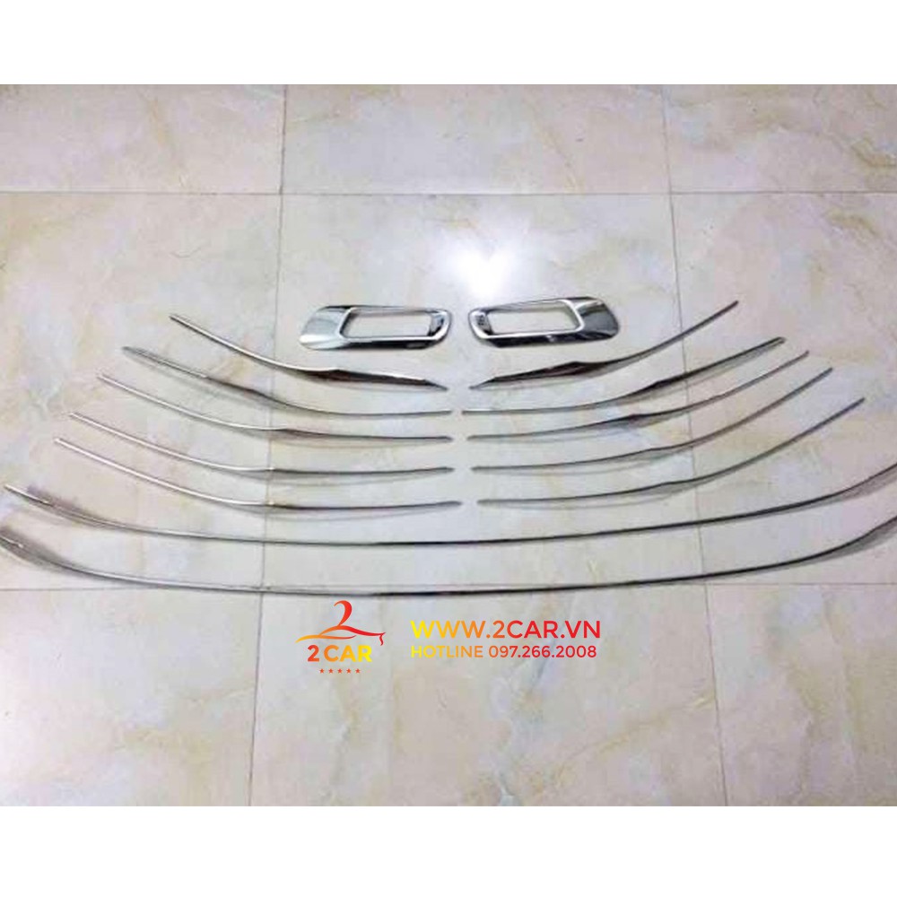 Ốp Mặt Ca lăng, calang xe Toyota Camry 2019 2020 2021 Hàng inox cao cấp