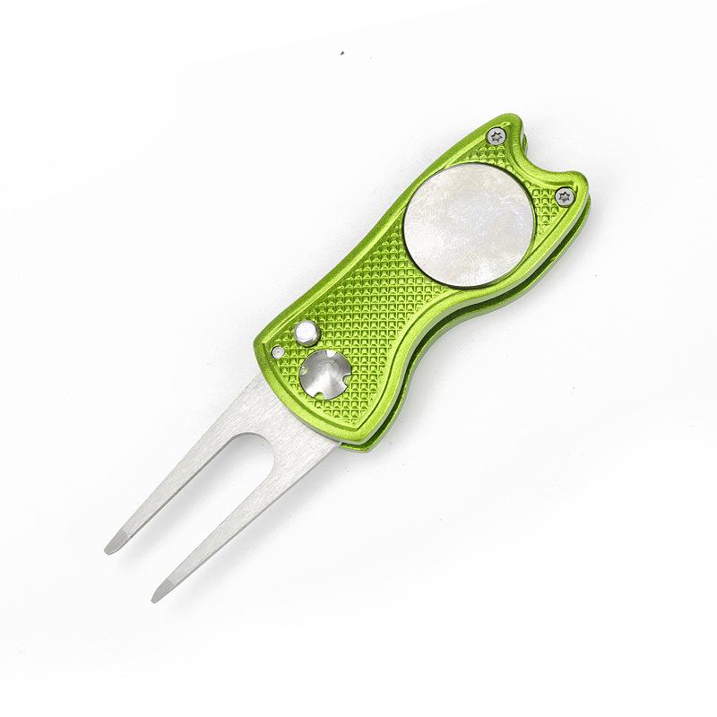 1 PCS Công cụ sửa chữa Golf Divot gấp các phụ kiện golf màu xanh lá cây đánh dấu golf pitchfork với điểm đánh dấu golf Color: b