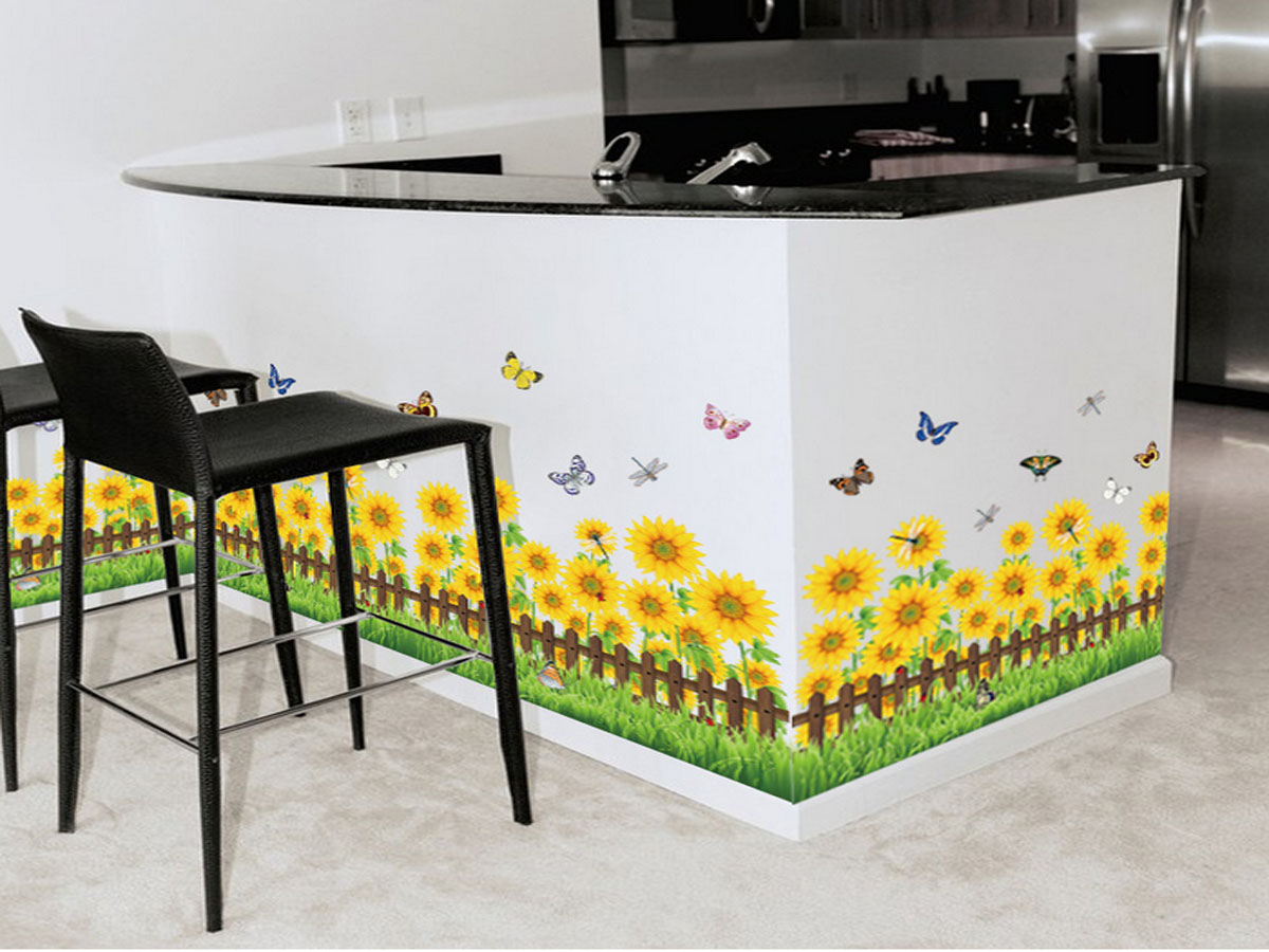 Decal dán tường chân rào hoa hướng dương bông to sk7060