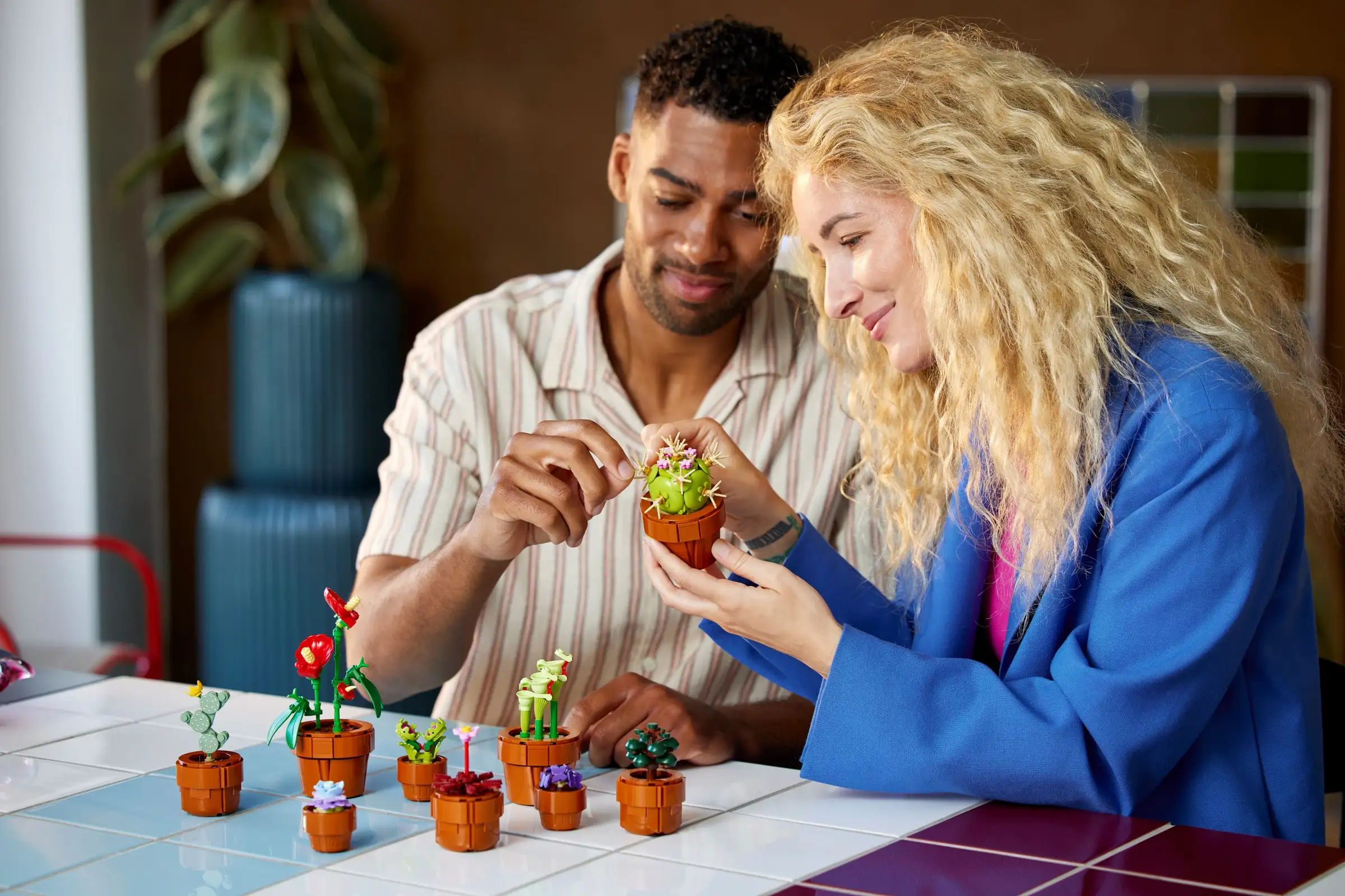 Đồ Chơi Lắp Ráp Bộ Sưu Tập Hoa Xương Rồng - Miniplantjes - Lego Adults 10329 (758 Mảnh Ghép)