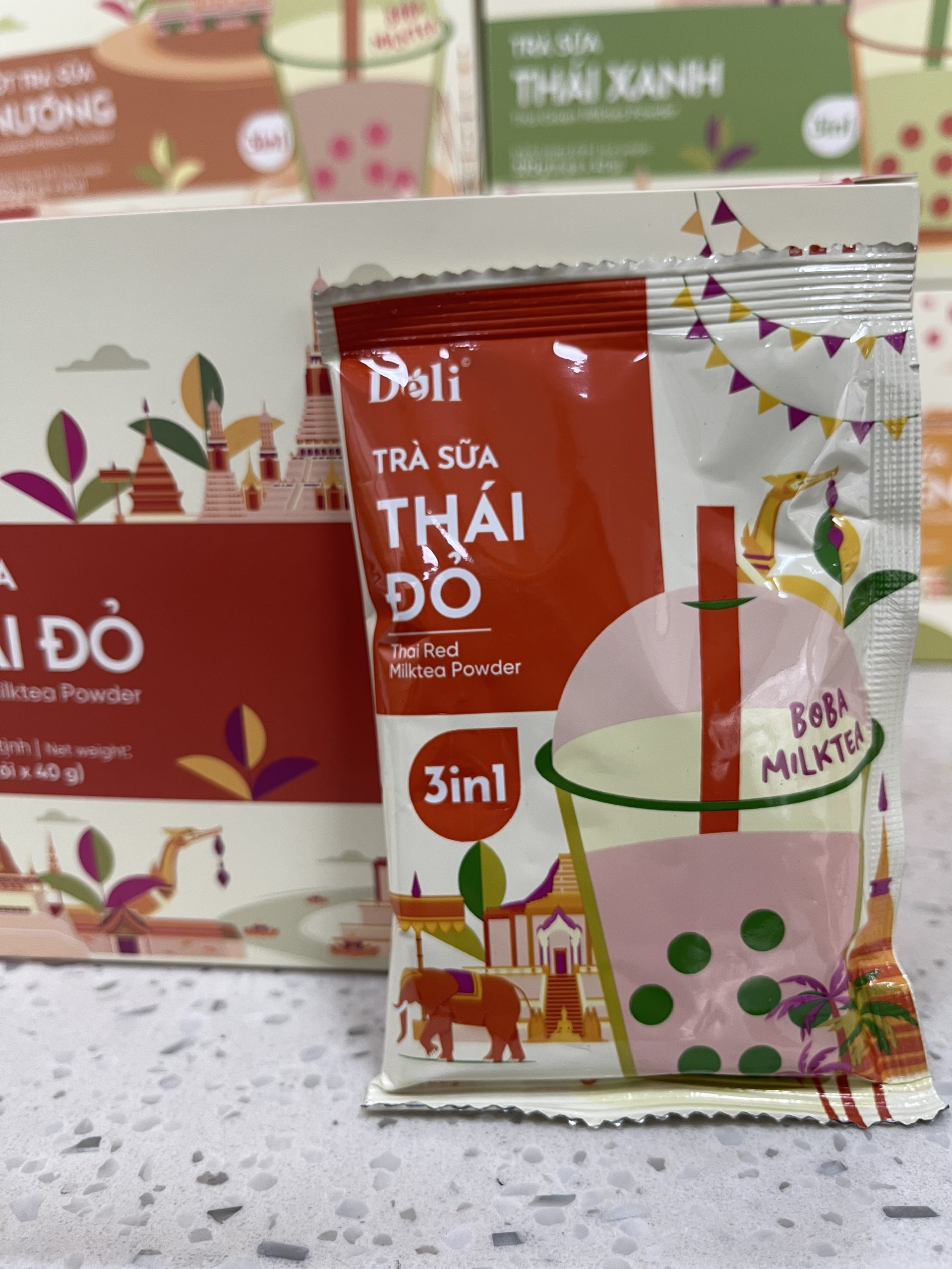 Bột trà sữa Thái đỏ 3in1 Déli - Hộp 320gr (8 gói), pha chế trà sữa tiện lợi, nhanh chóng​