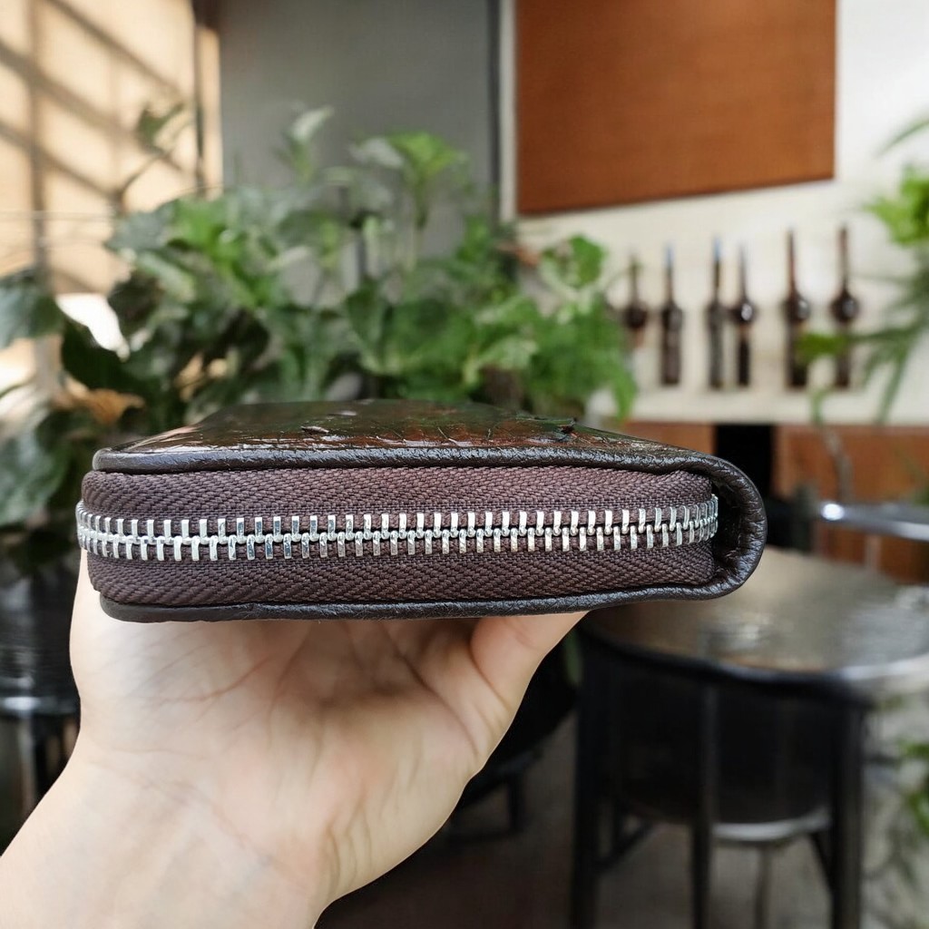 Ví dài cầm tay da cá sấu 1 khuôn gọn nhẹ dễ sử dụng!