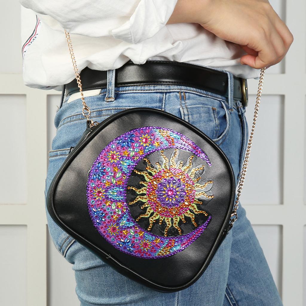 Creative Special Shaped Diamond Painting Tassel Crossbody Bags