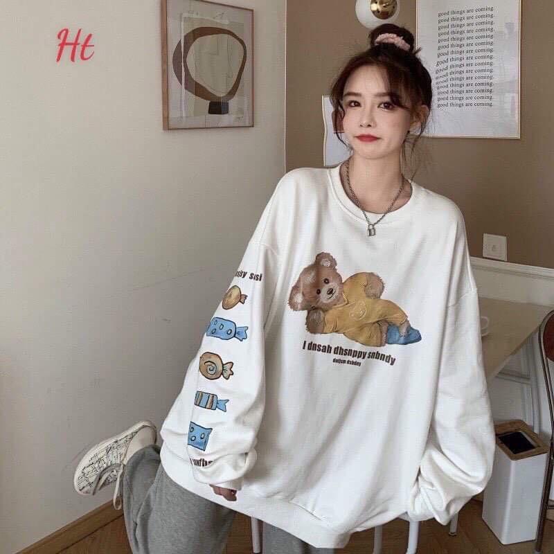 Áo sweater gấu kẹo nằm H2A