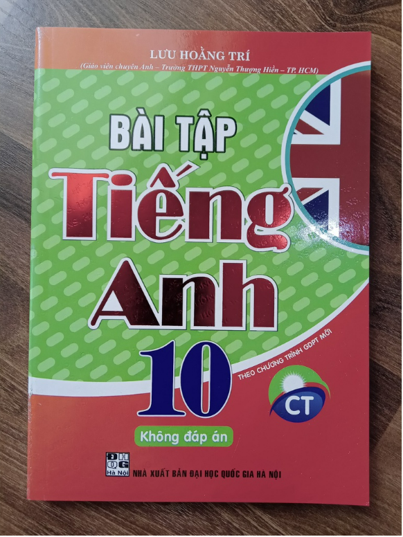 Sách - Bài Tập Tiếng Anh 10 Không Đáp Án