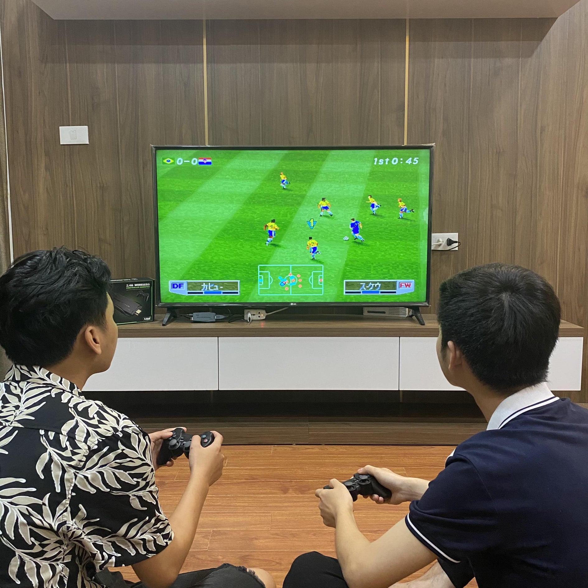 Game stick 4k, Máy chơi game 4 nút Tay cầm không dây kết nối HDMI Thẻ nhớ 32GB hơn 3500 trò