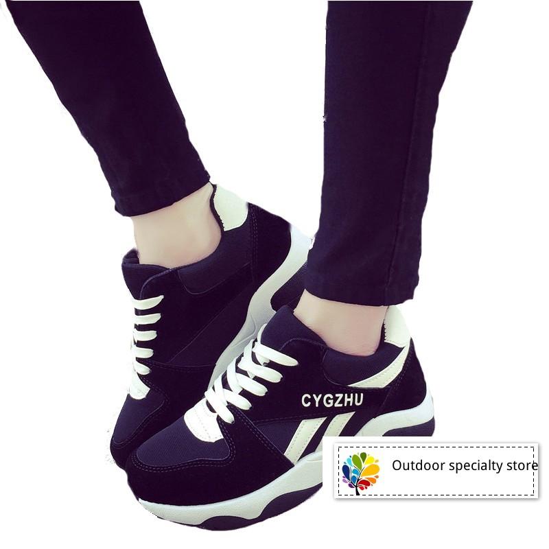 Giày thể thao nữ